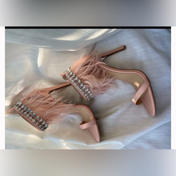 Ostrich Feather Embellished High Heels - Picture 3 of 5
